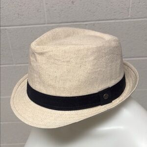 Stylish Cream Fedora with Black Band
